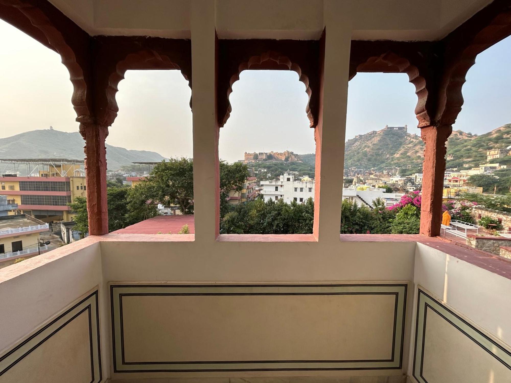 Adhbhut Hotel Jaipur Extérieur photo