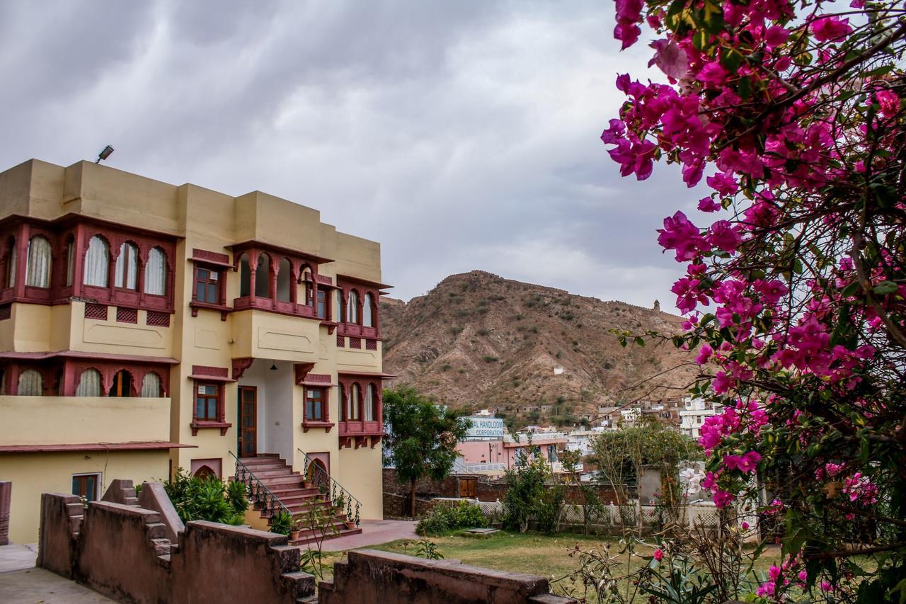 Adhbhut Hotel Jaipur Extérieur photo