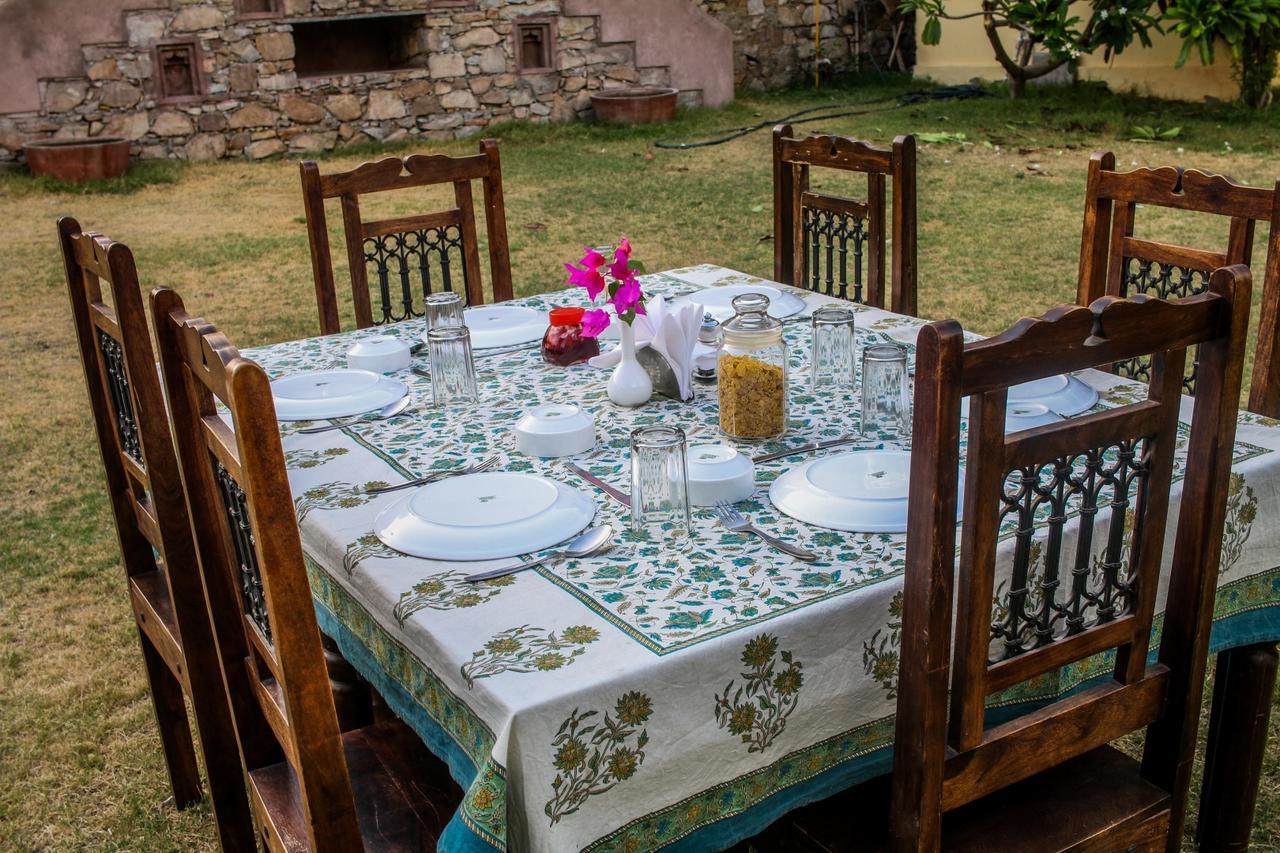 Adhbhut Hotel Jaipur Extérieur photo